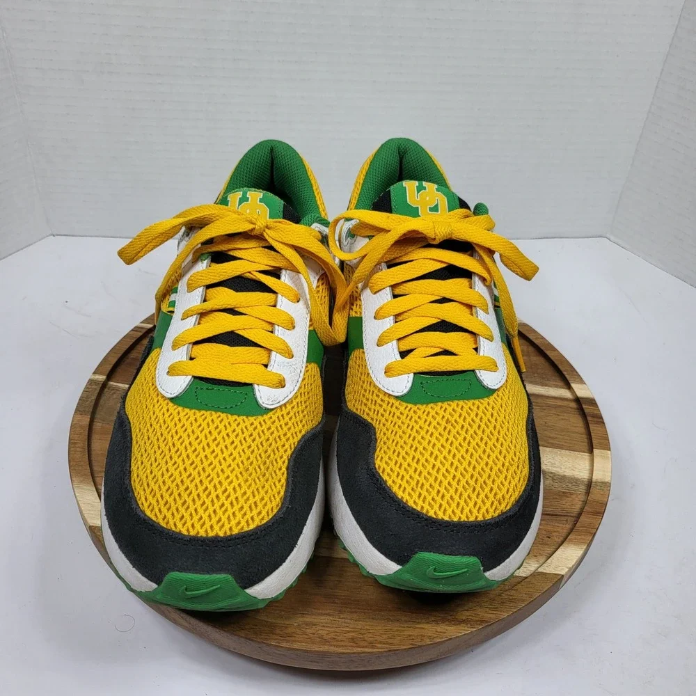 Nike Air Max SYSTM Mens 8 Oregon Ducks Yellow Green Excellent DZ7738-700